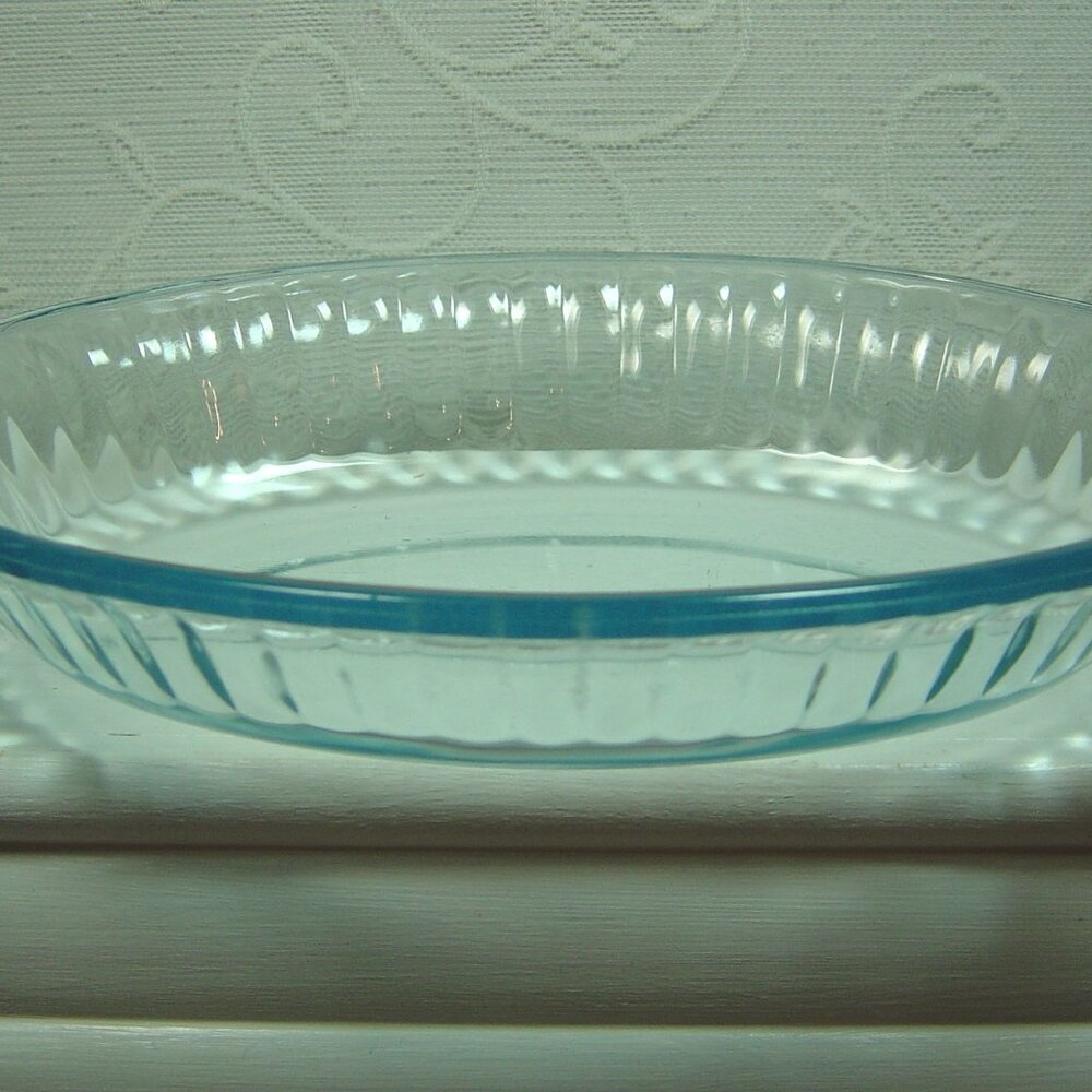 Vintage light blue oval Colorex dish/bowl made in Brazil